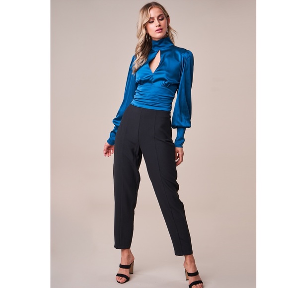 Mock Neck Blouse - Picture 4 of 7